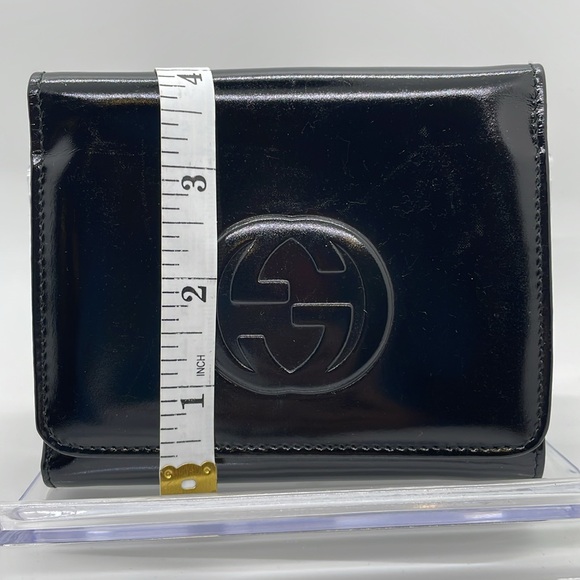 EUC GUCCI BLACK PATENT LEATHER MEDIUM WALLET AUTHENTICATED! - Picture 16 of 16